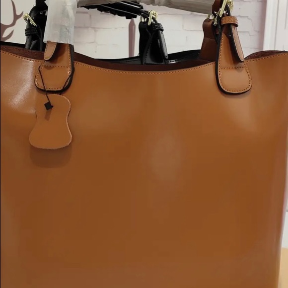 Pre order your Leather Shoulder bag / tote bag with long strap TODAY! - Picture 7 of 11